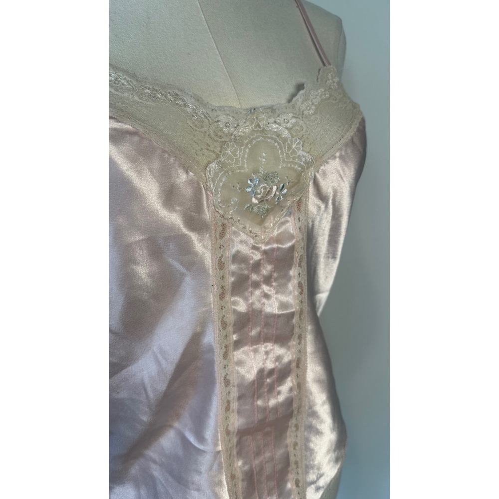 Vintage 80s Indulgence Pink Satin Lace Camisole Top Regency Victorian Coquette - Picture 2 of 10